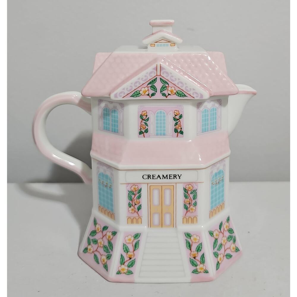 The Lenox Village Creamery with Lid 1991 MINT CONDITION Pink Creamer Victorian